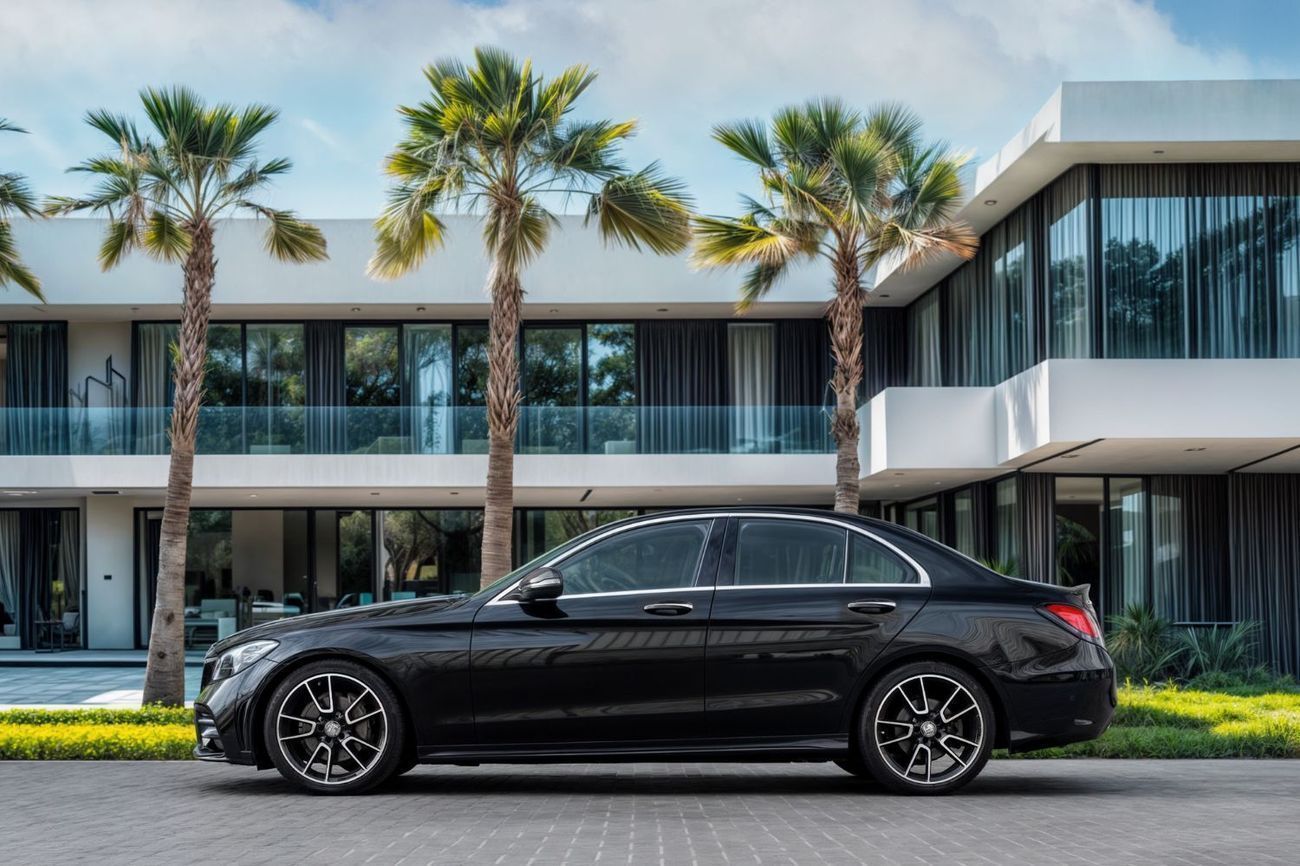 Mercedes-Benz C 200 C200 | 2,046 P.M  | 0% Downpayment | AMG Line | S/Roof | L/Seats