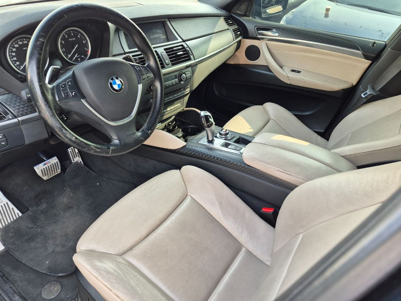 BMW X6 50i Exclusive 4.4L