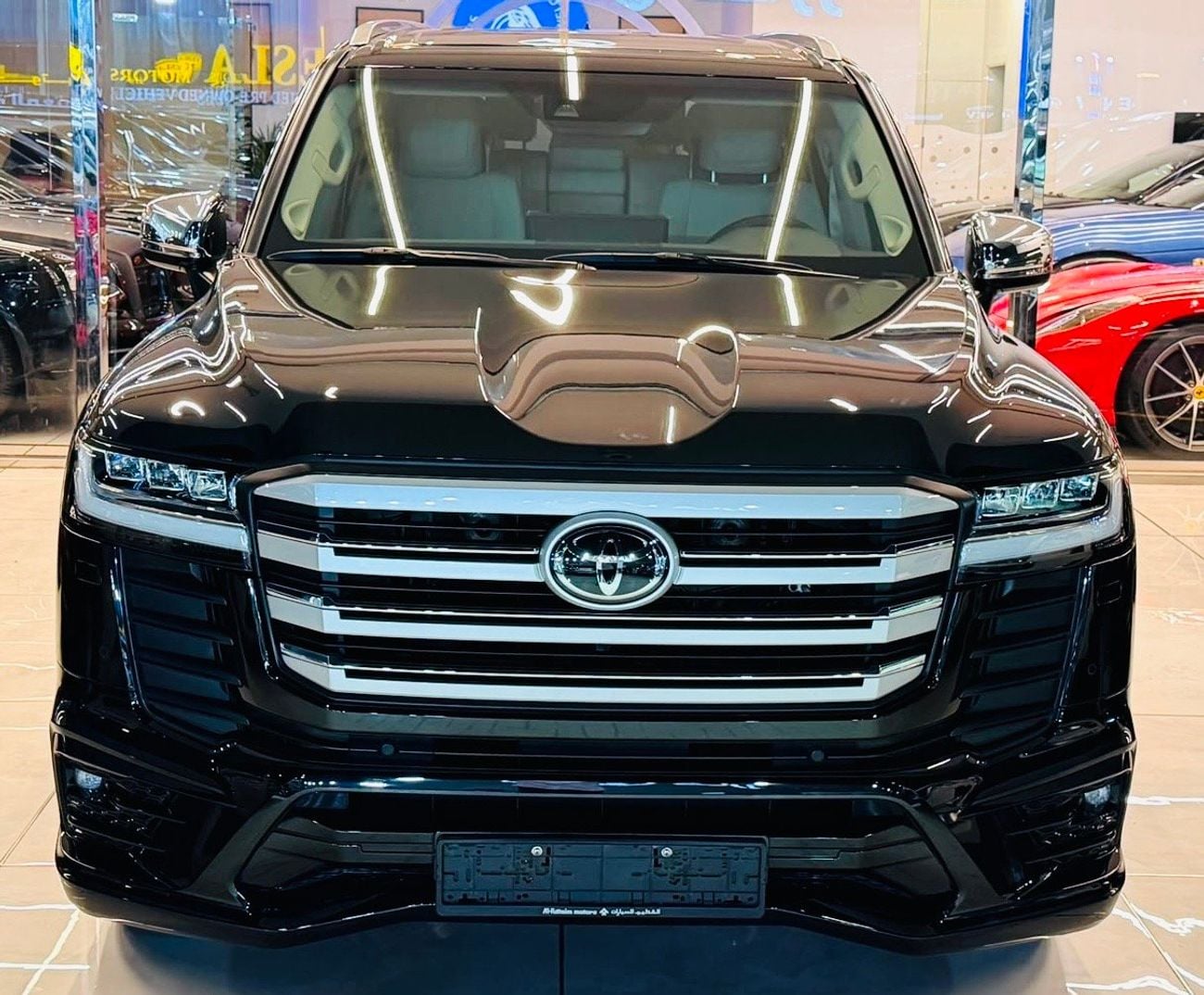 تويوتا لاند كروزر VXR