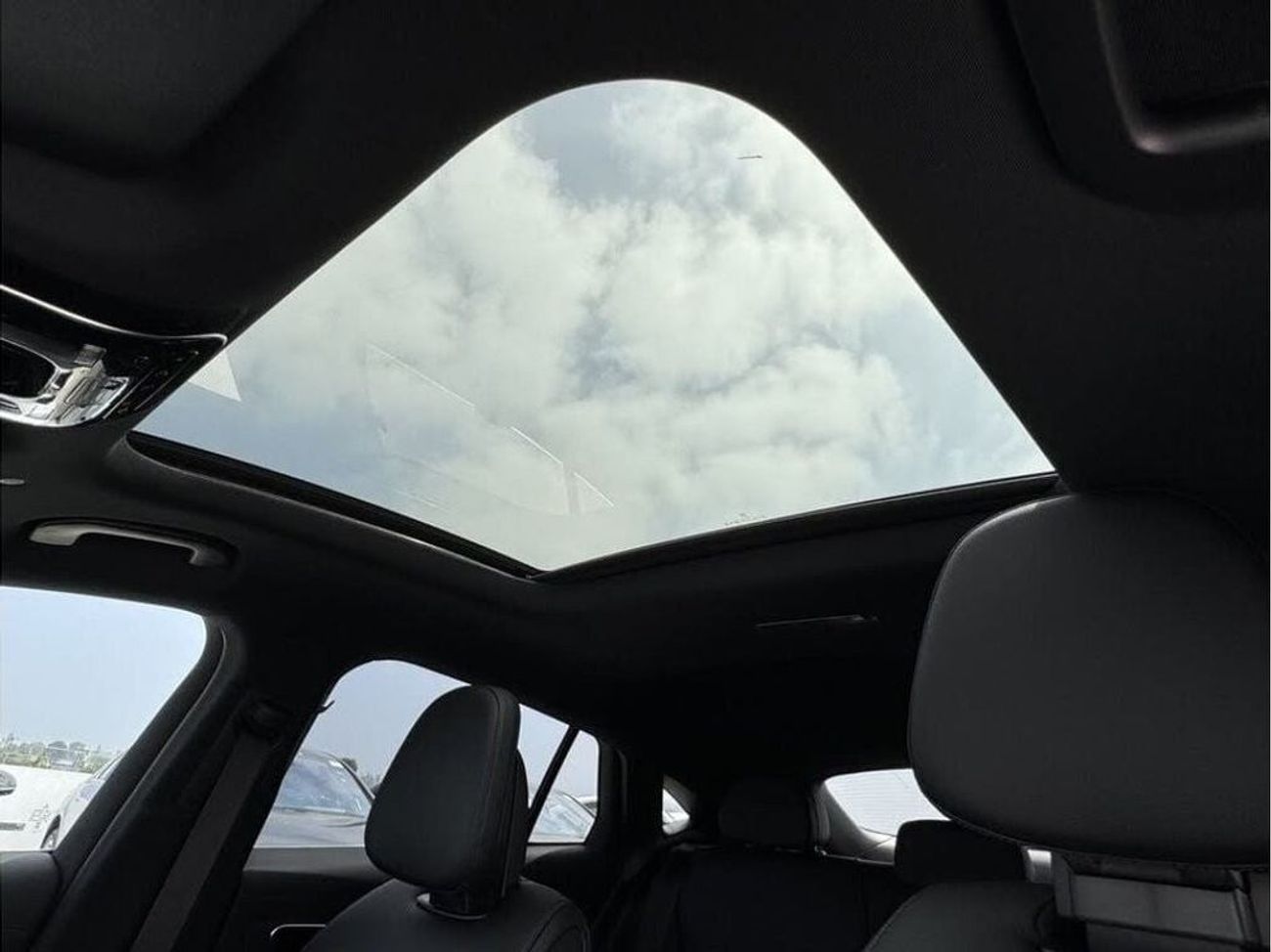 Mercedes-Benz GLC 300 Coupe 4MATIC Brand New * Export Price *