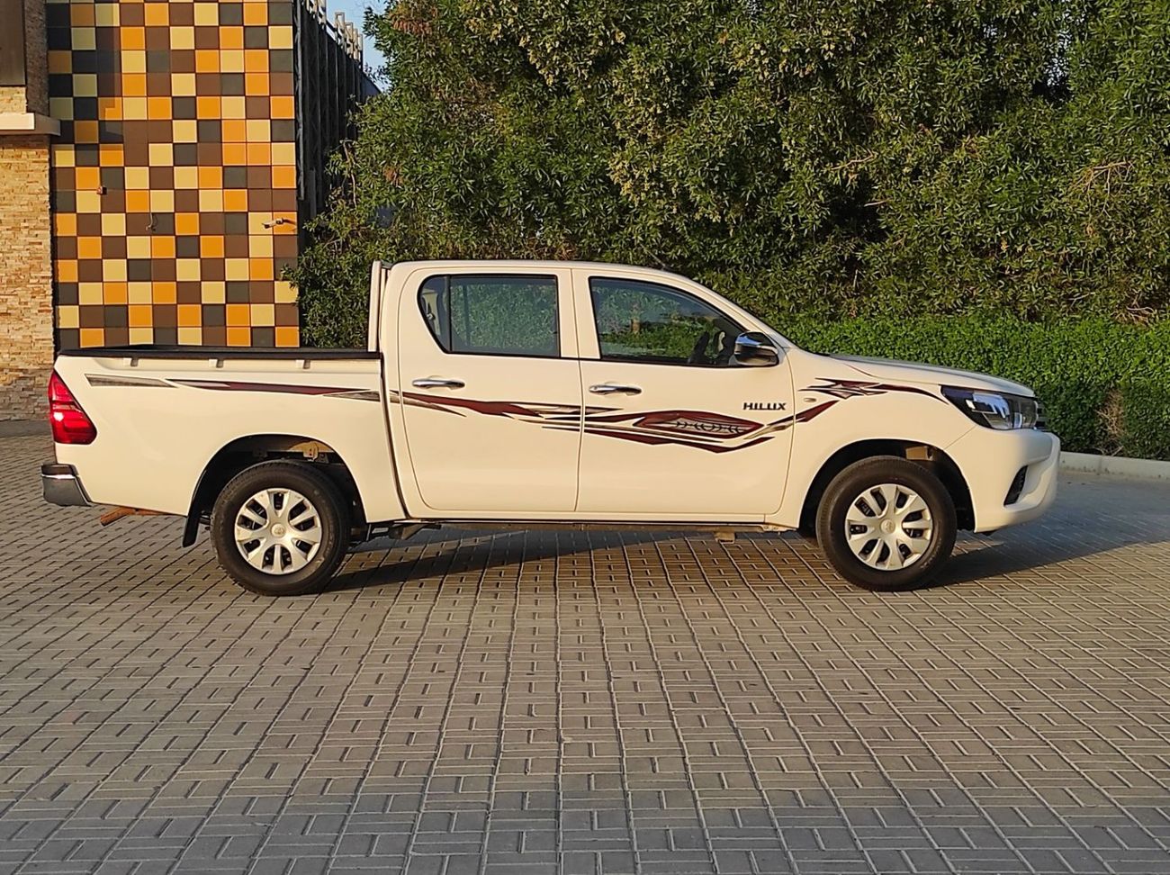 Toyota Hilux DLS 2.7L Toyota Hilux 2020 4×2 Full manual