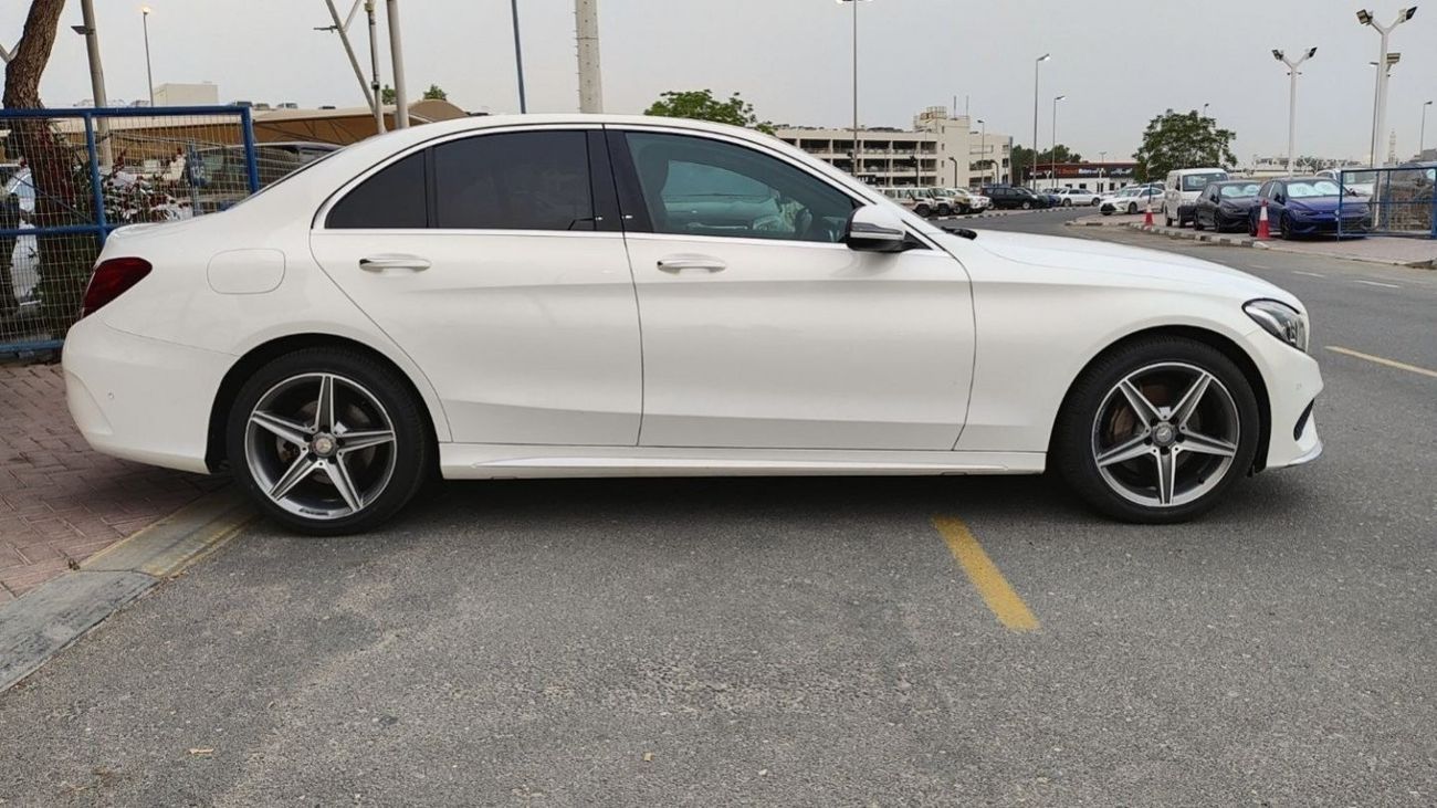 Mercedes-Benz C 200 AMG Pack