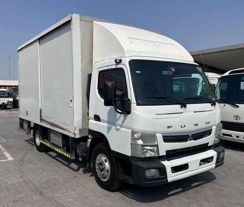 Mitsubishi Canter Van