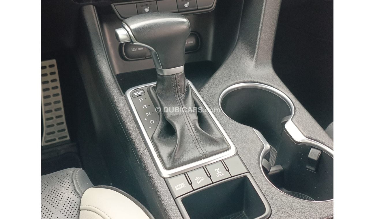 Kia Sportage Ex, 2.4L Petrol, Driver Power Seat & Leather Seats, RTA PASS (LOT# 469515)