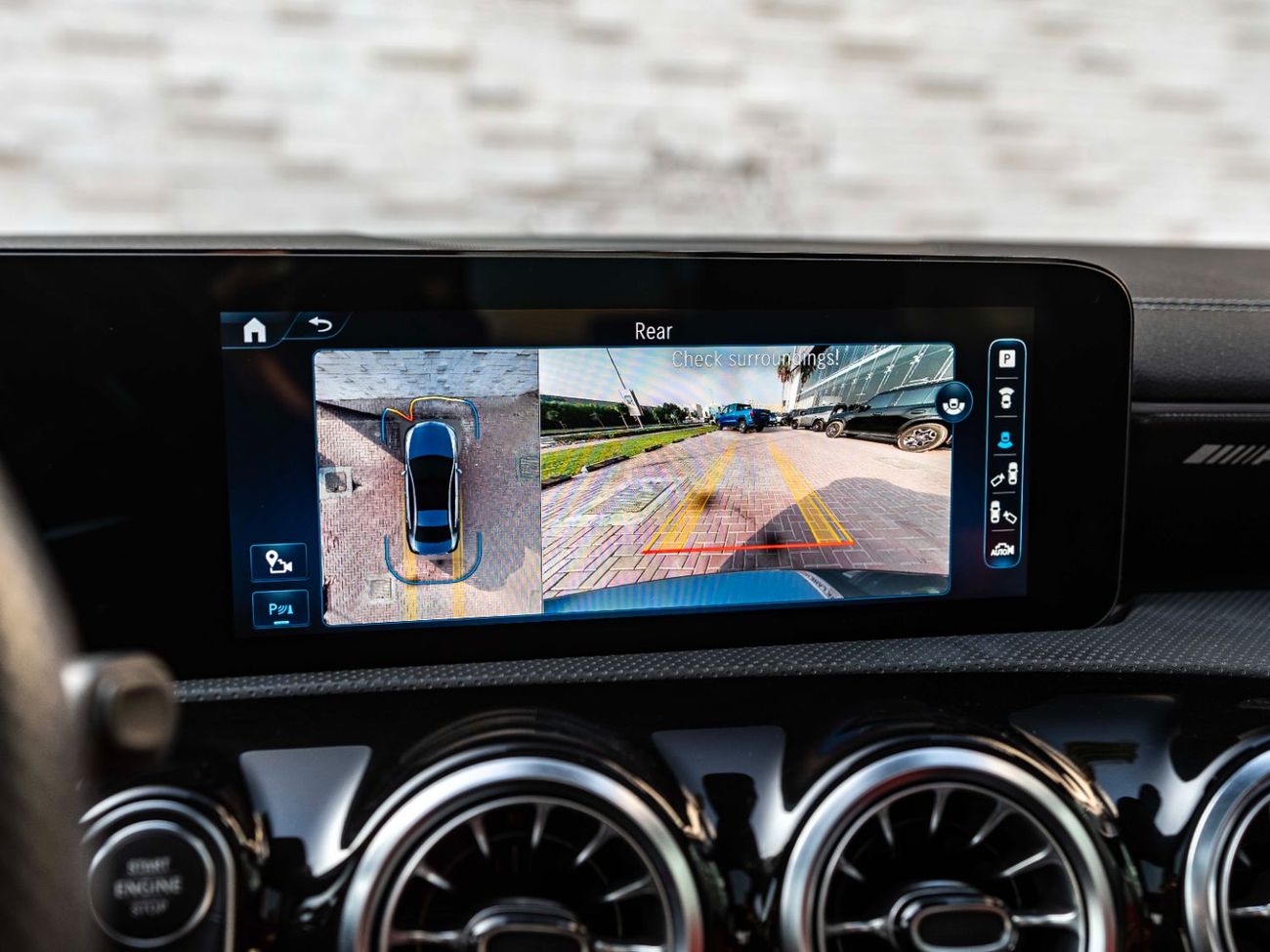 مرسيدس بنز A 35 AMG Std 2.0L