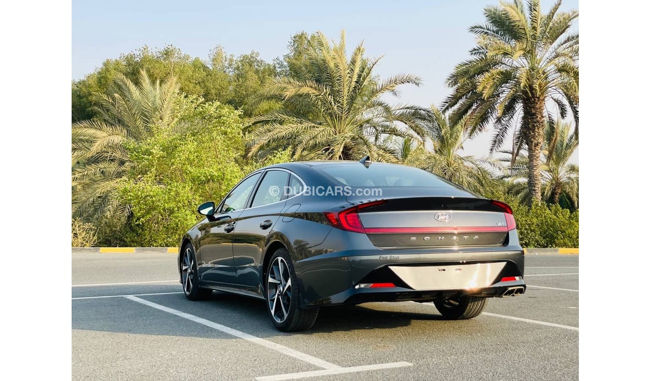 هيونداي سوناتا Base