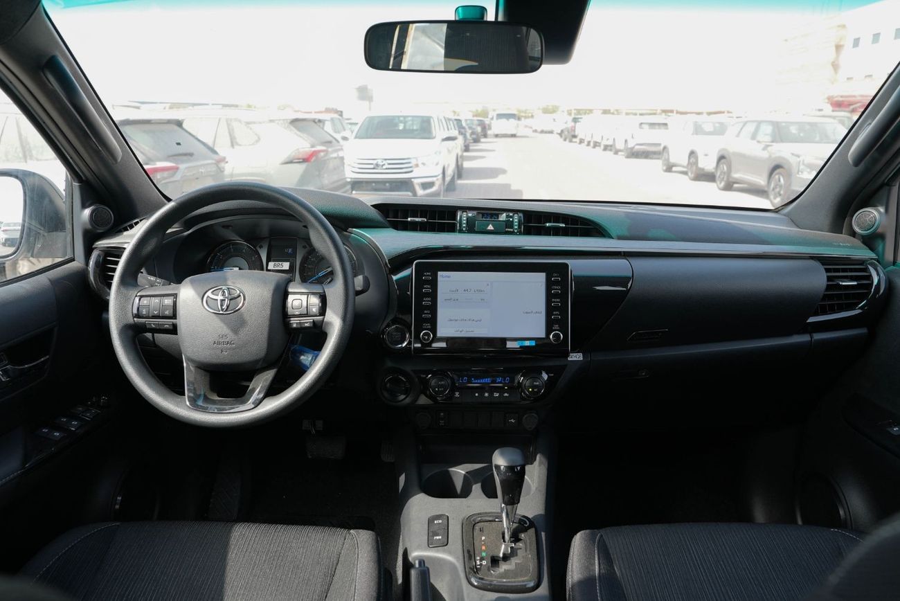 Toyota Hilux 2024 Toyota Hilux 4x4 DC 2.8 ADVENTURE-Z - White Pearl inside Black | Export Only