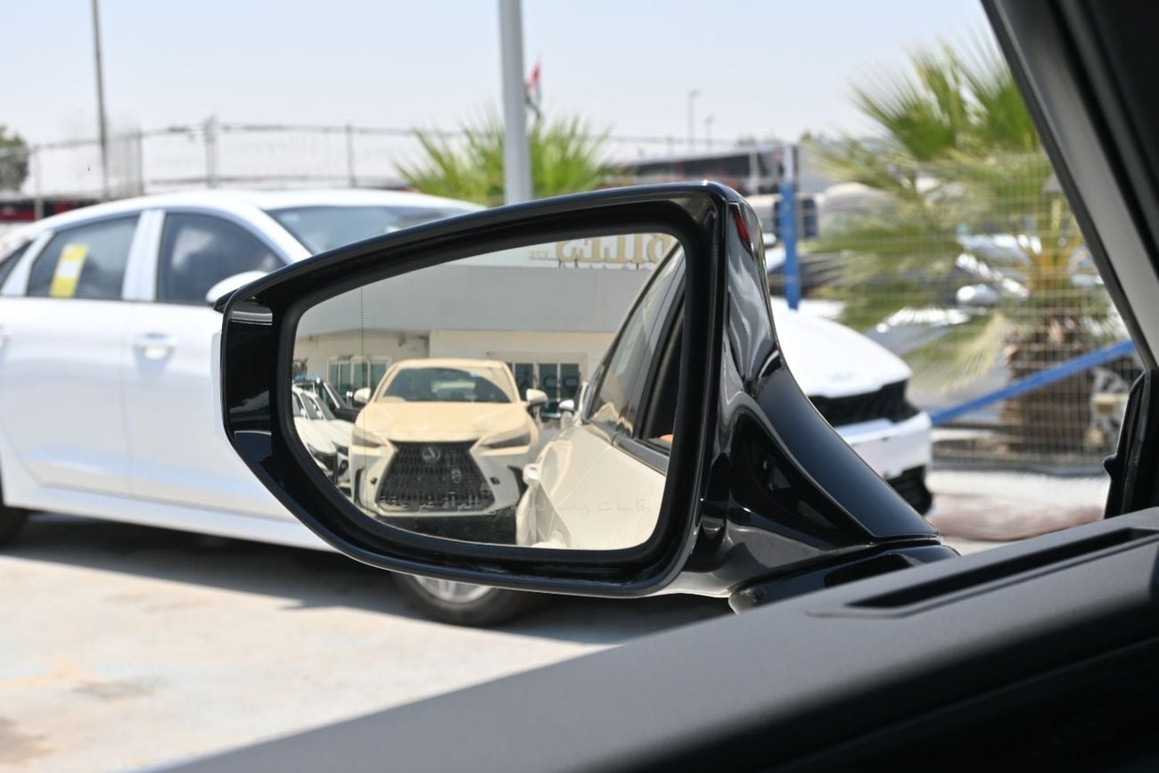 لكزس ES300h PLATINUM Lexus ES300H 2.5L Hybrid, Color White Model 2025