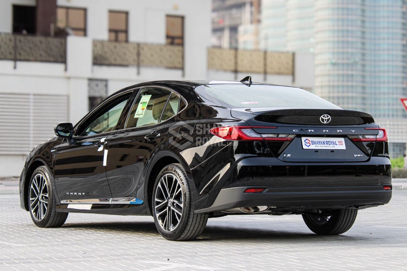 Toyota Camry LHD LE 2.5L HEV FWD AT WITH PANORAMIC SUNROOF 25MY