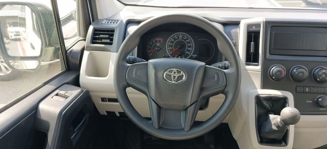 Toyota Hiace DLS - STD ROOF Toyota HiAce Highroof 2.8L Diesel MT 2025YM