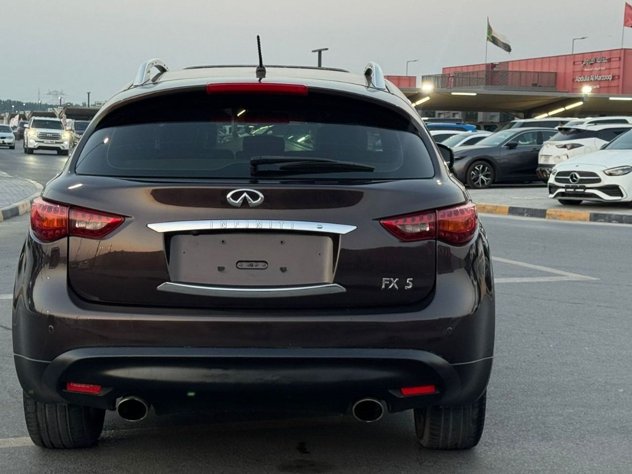 Infiniti FX35 fully ,5 cameras ,sunroof