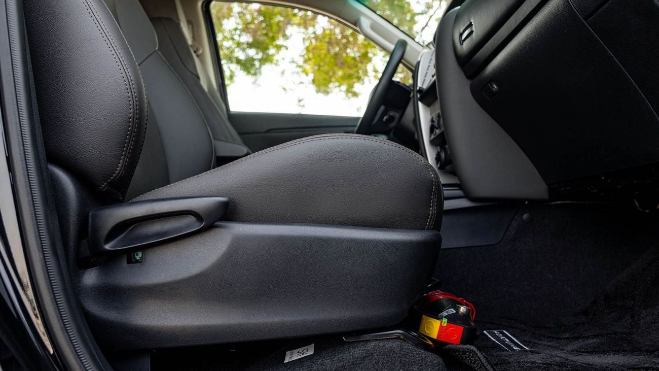 Toyota Fortuner GX2 2.7L 4WD