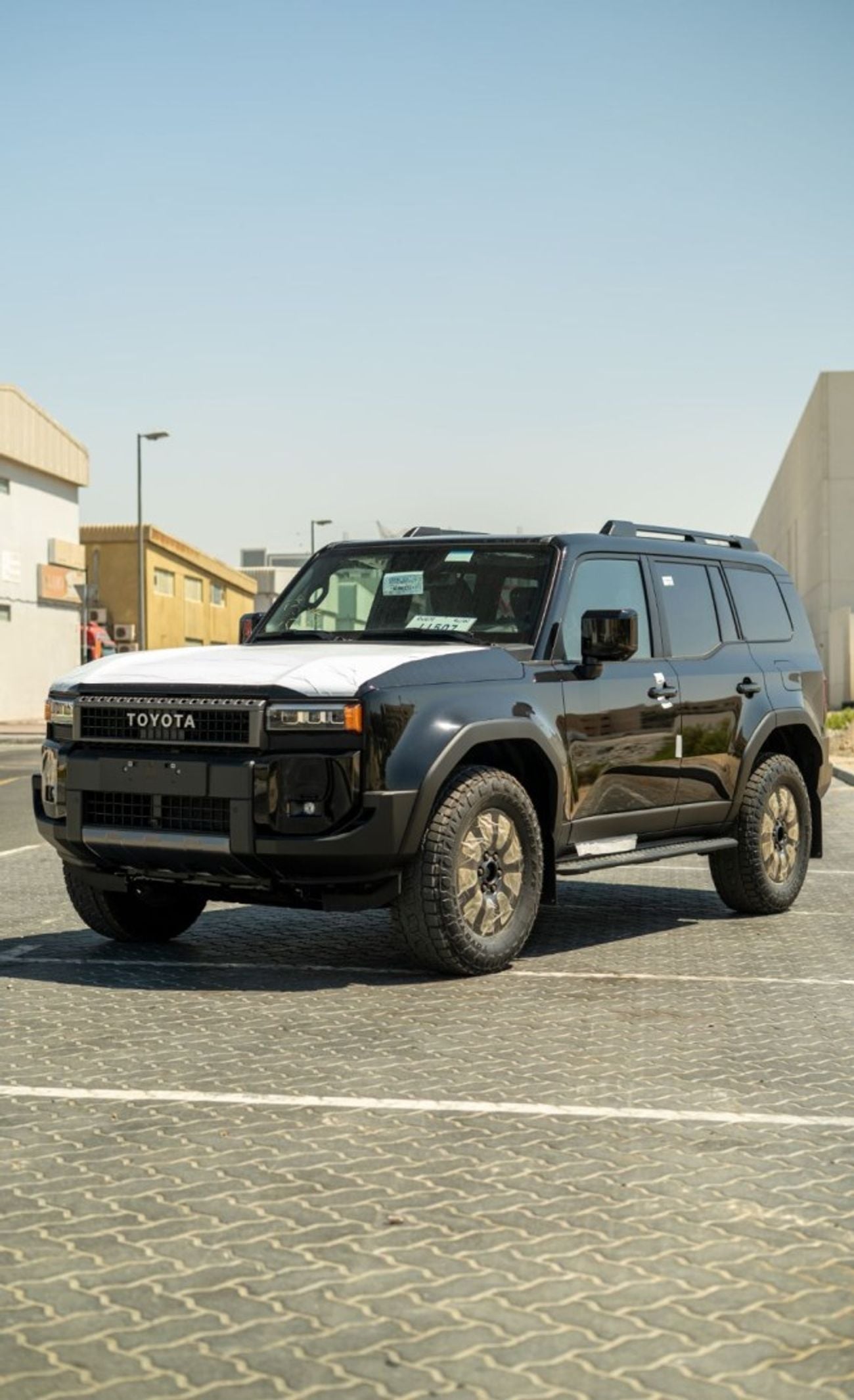 تويوتا برادو TXR TOYOTA PRADO 2.4 ADVENTURE PETROL 2025 MODEL