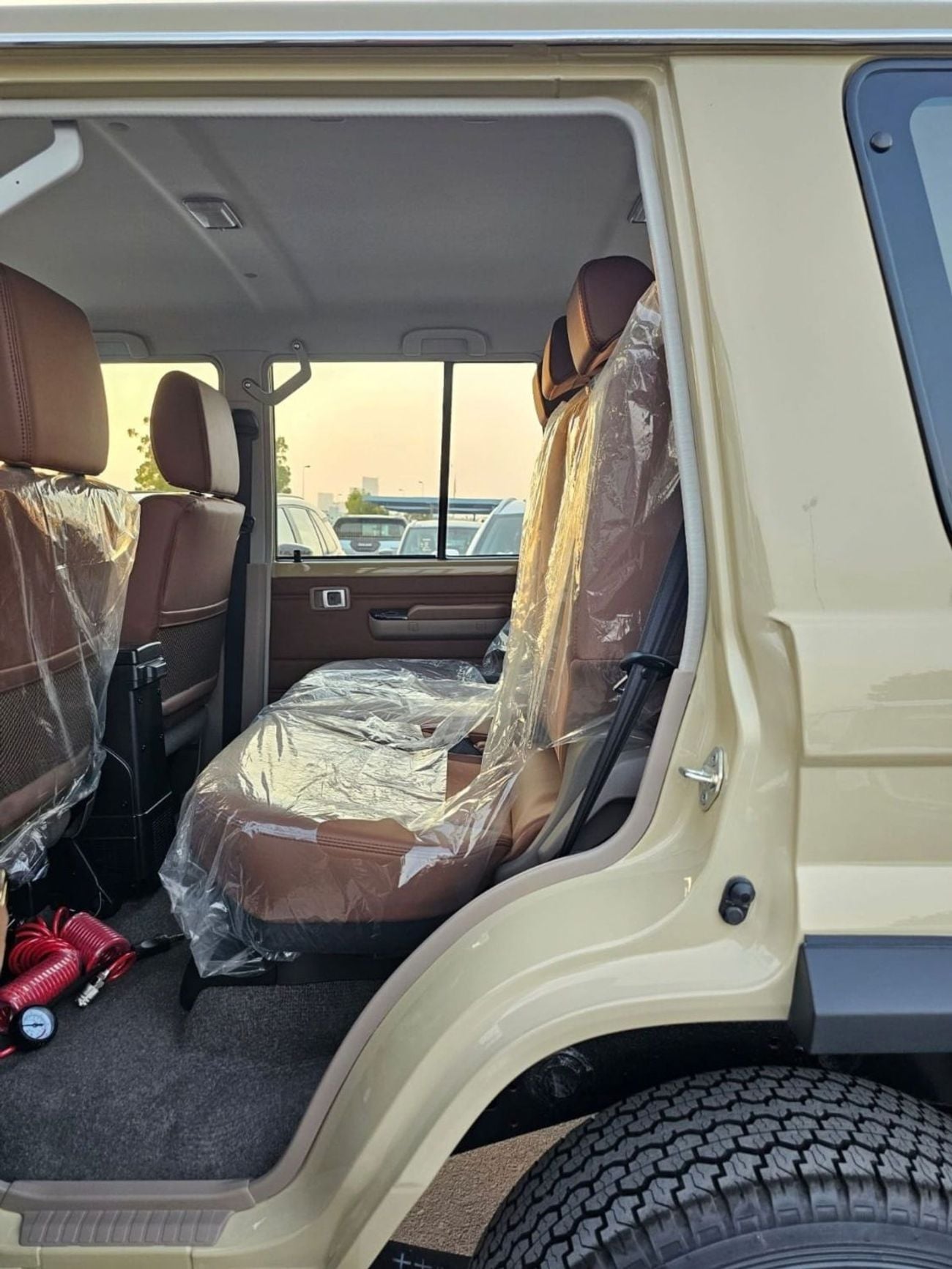 Toyota Land Cruiser 70 TOYOTA LANDCRUISER LC76 HARDTOP 5DOOR LX Z1 || 2.8L DIESEL V4 A/T 4WD | RADAR | WINCH ,SNORKEL | FUL