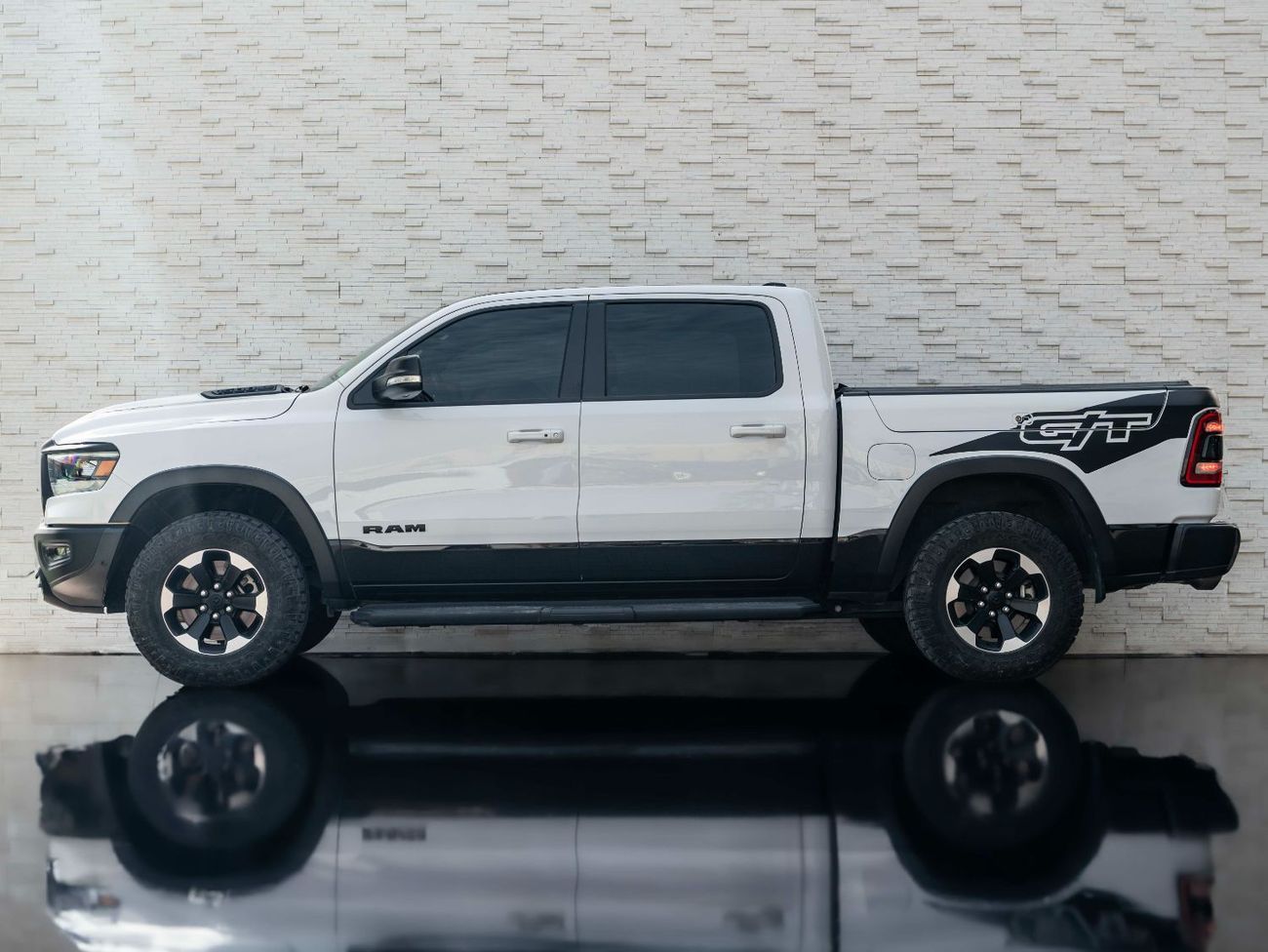 رام 1500 Rebel GT