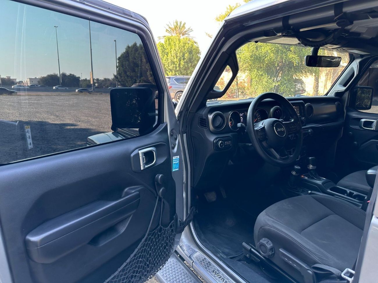 Jeep Wrangler WRANGLER SPORT 2020 V4 // 4X4 // LOW MILEAGE // IN PERFECT CONDITION