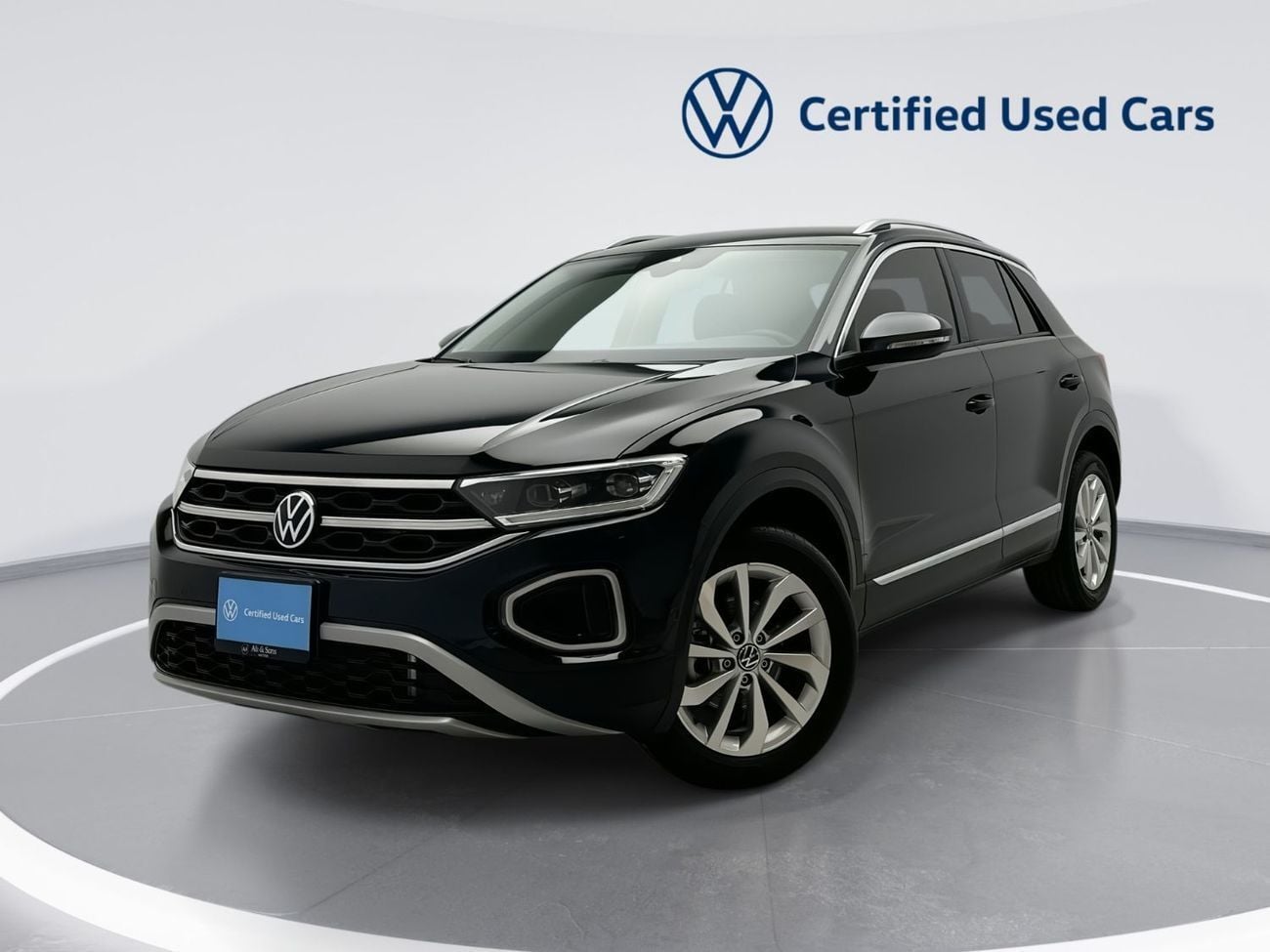 فولكس واجن T ROC Style 1.4L Style without sunroof 1.4L (Ref#09337) / WAS 94,900 AED - NOW 87,900 AED
