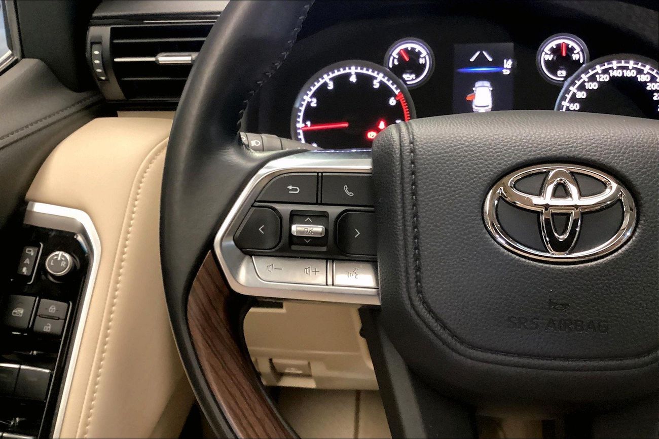 تويوتا لاند كروزر GXR | شامل الضمان | 0 ﺪﻔﻋﺓ ﺃﻮﻟﻯ