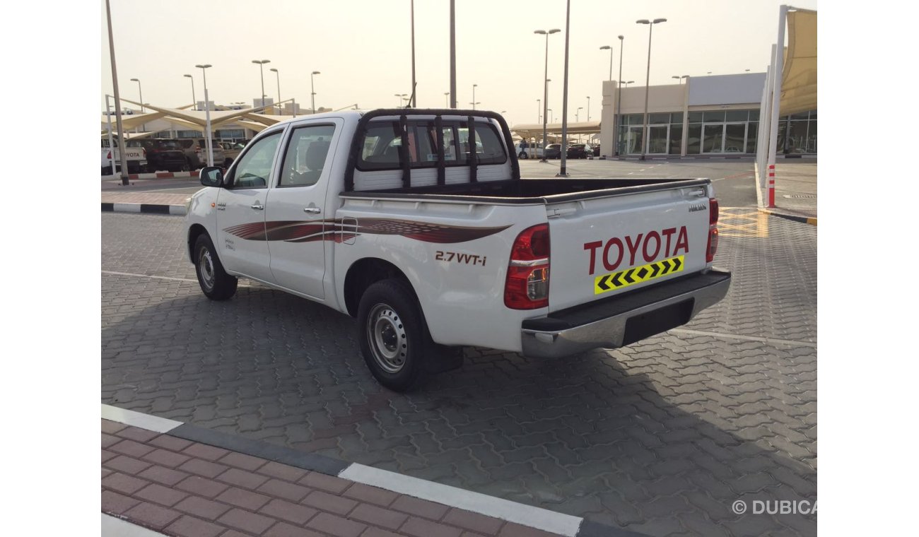 Toyota Hilux 4X2 AUTOMATIC