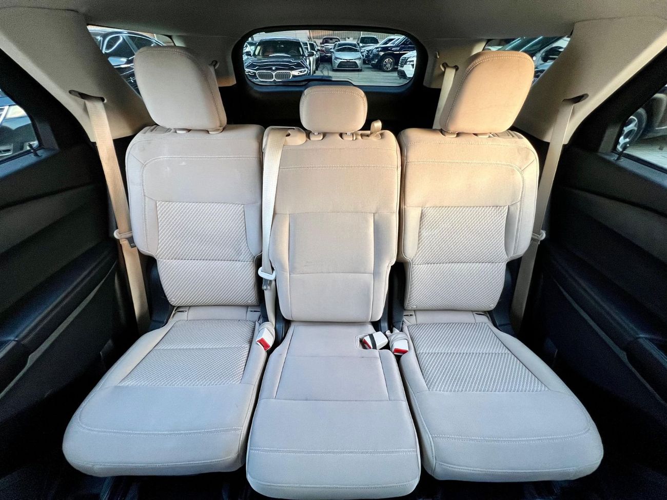 فورد إكسبلورر Base 100A 2.3L RWD warranty one year bank financie available