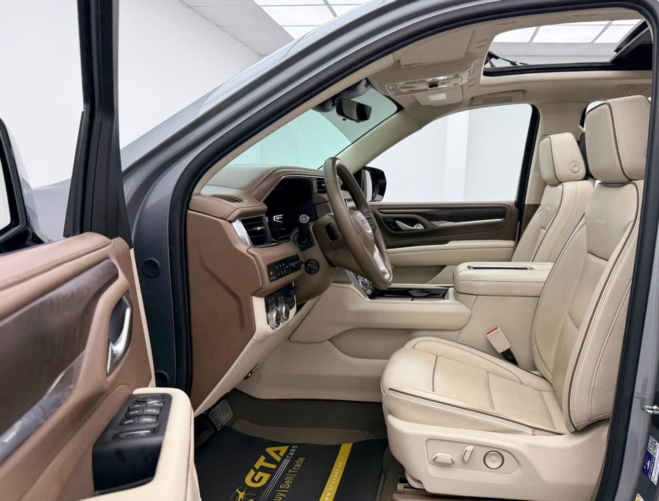 جي أم سي يوكون DENALI 2023 GMC Yukon, Jan/2029 GMC Warranty + Service Contract, Full GMC Service History, GCC