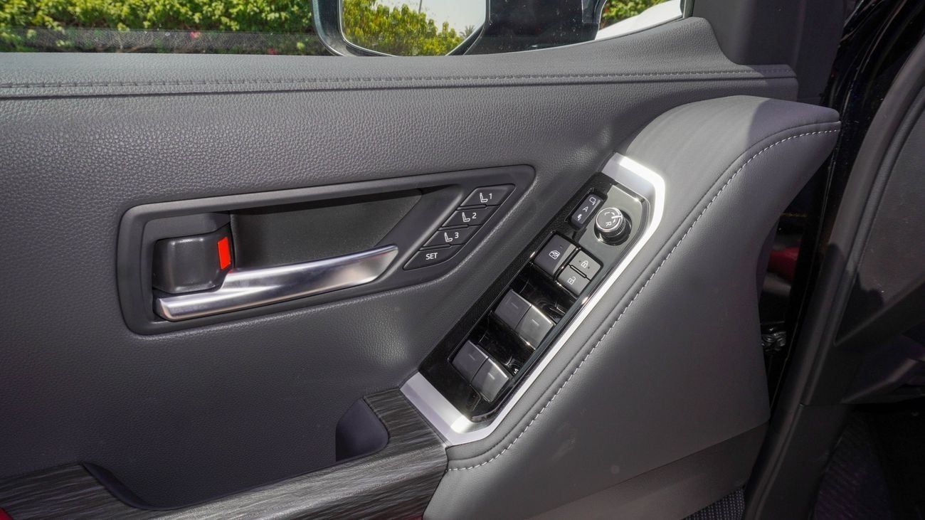 Toyota Land Cruiser VXR 3.3 d L twin turbo V6