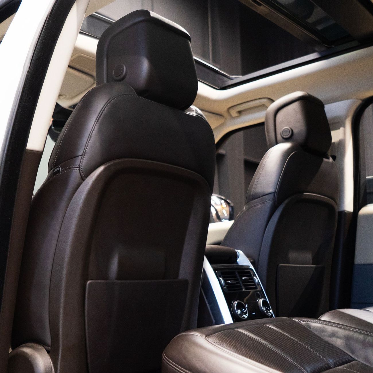 لاند روفر رينج روفر سبورت Black Edition