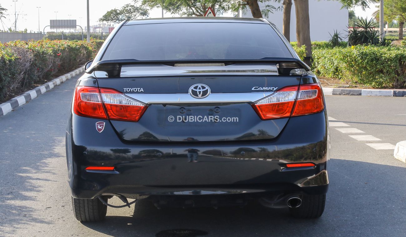 Toyota Camry 2015 model - one piece paint only -  without accident - excellent condition