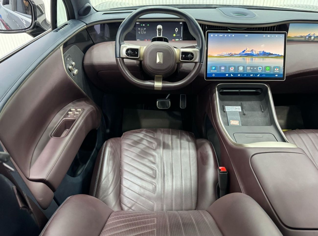 Avatr 11 Premium AWD 2023 AVATR 11 VIP 4 Seater, One Year Warranty, Full Service History