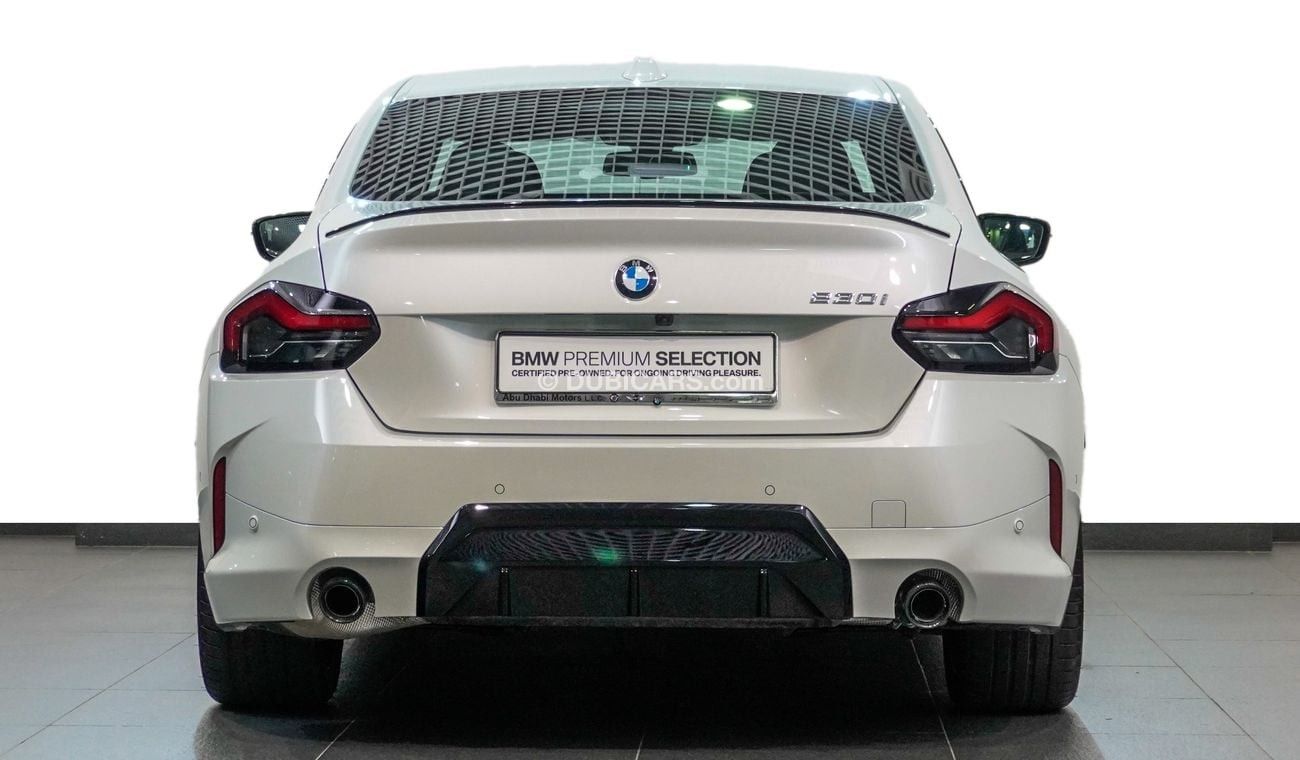 بي أم دبليو 230i