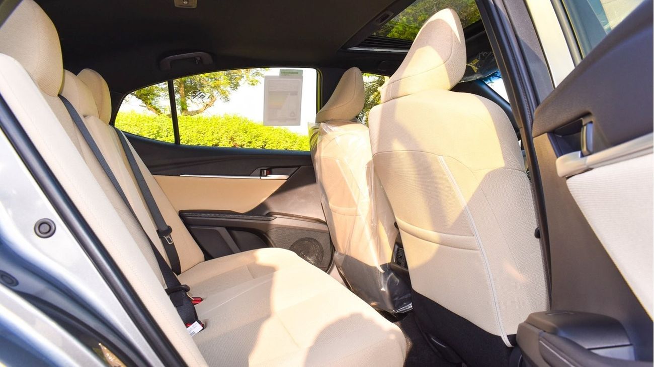 تويوتا كامري HEV