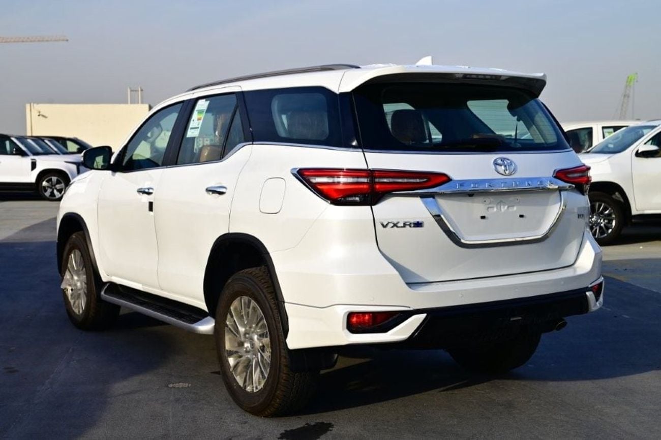 Toyota Fortuner VXR 2026