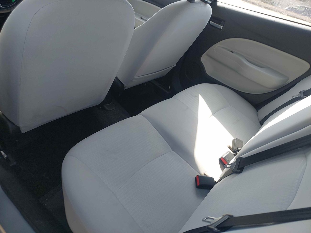 ميتسوبيشي اتراج GLX HIGHLINE 1.2 | بدون دفعة مقدمة | اختبار القيادة في المنزل