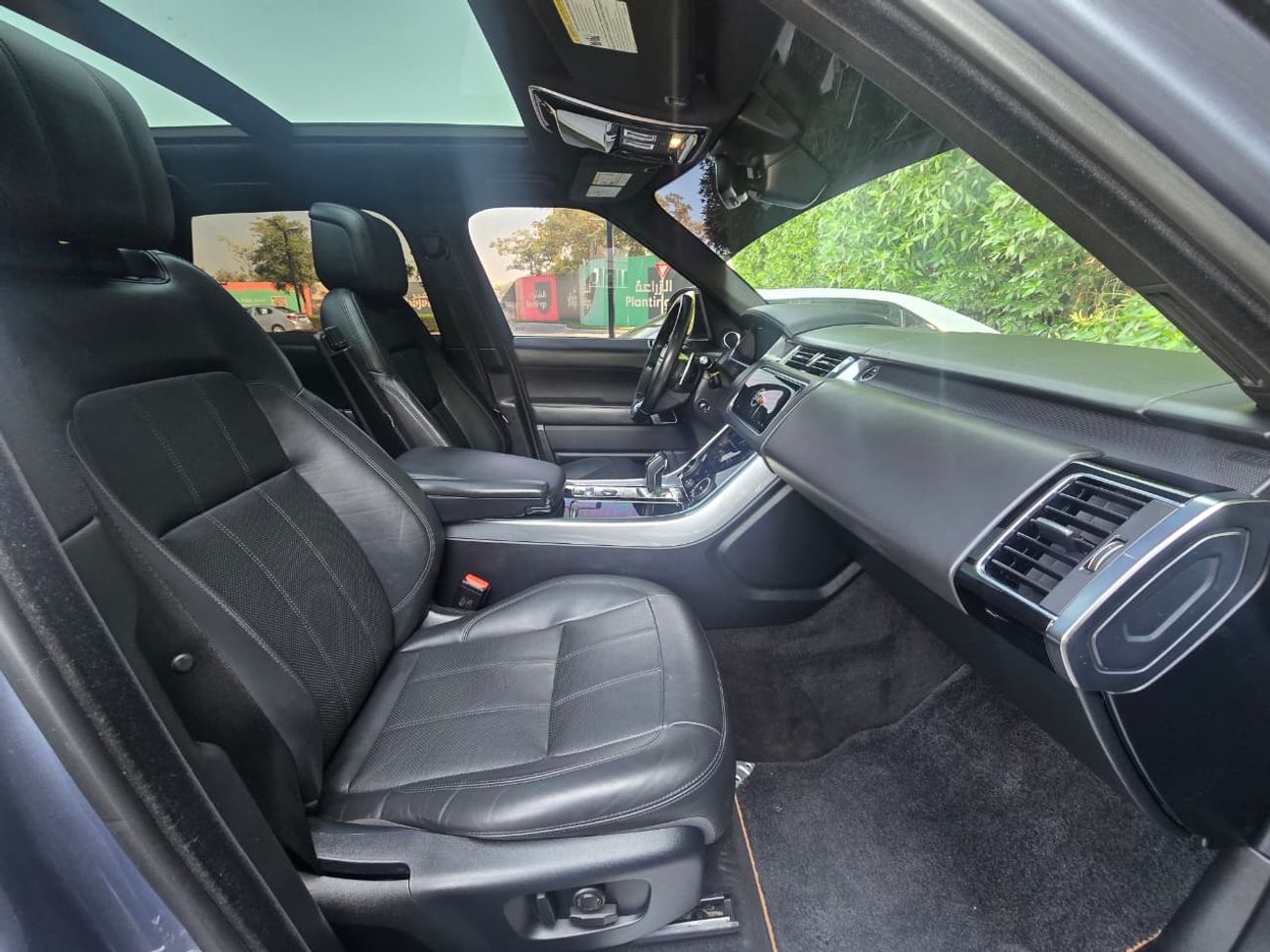 Land Rover Range Rover Sport Supercharged 5.0L RANGE ROVER 2019 US // BODY KIT SVR INSIDE & OUT SIDE // PERFECT CONDITION