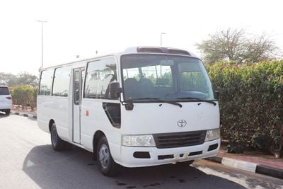 تويوتا كوستر TOYOTA COASTER DIESEL 2011 GULF SPACE 20 PASSENGER