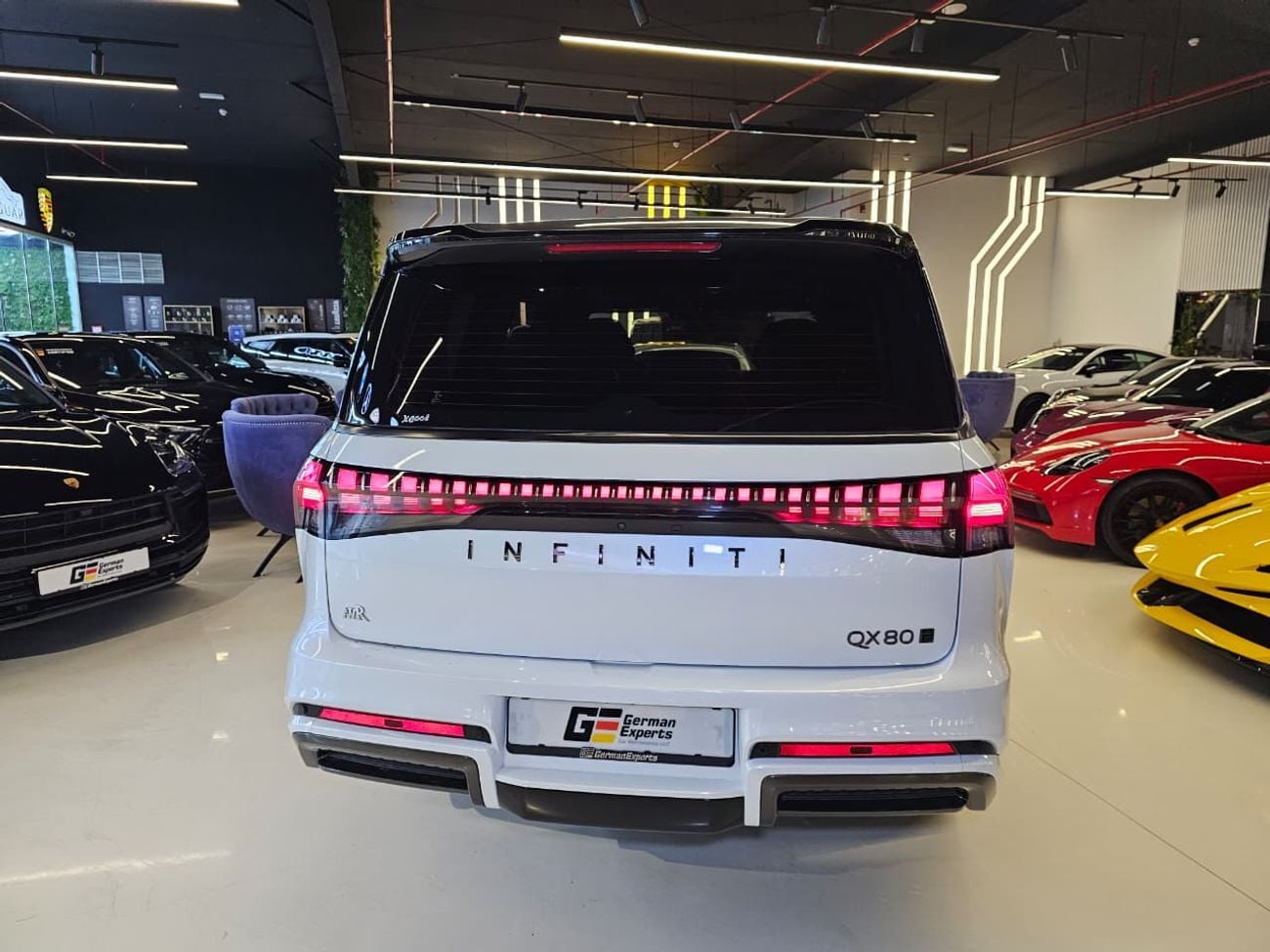 Infiniti QX80 Autograph Bench Chairs 3.5L 2025 Infiniti QX80 Autograph - 5 Years Warranty and Service - Mint condi