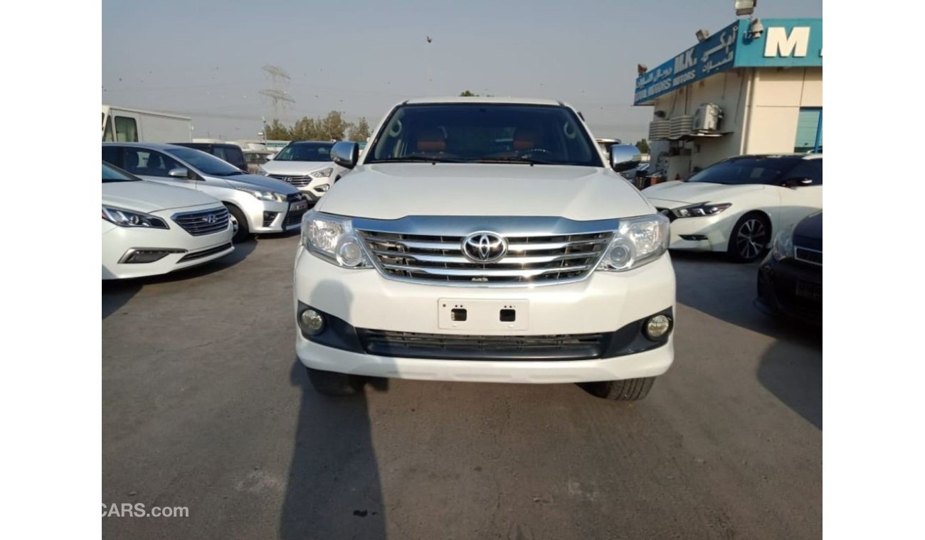 تويوتا فورتونر Toyota fortuner 2015