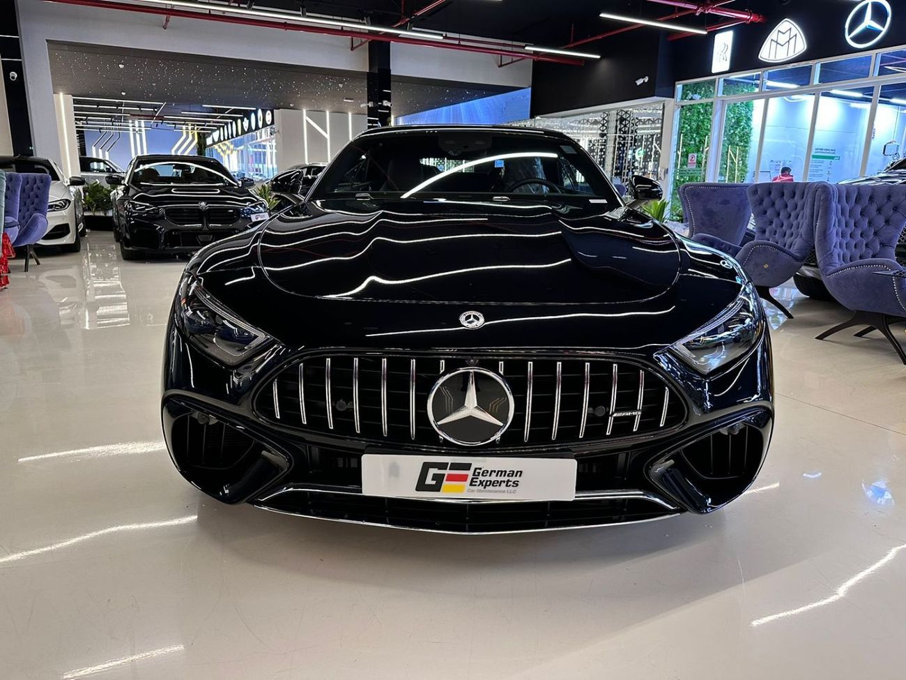 مرسيدس بنز SL 55 AMG Roadster 4Matic+