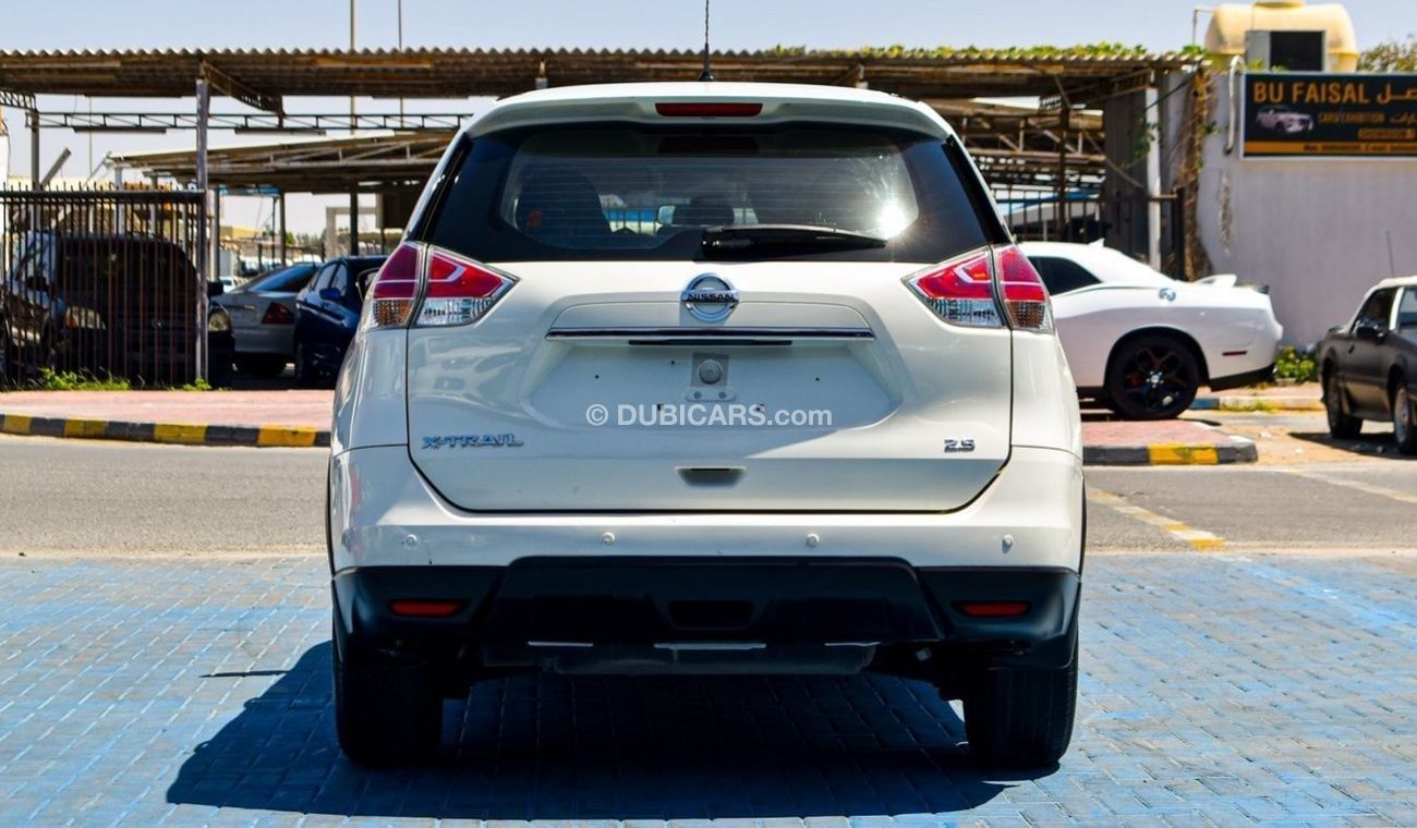 Used Nissan XTrail 2016 for sale in Dubai 603731