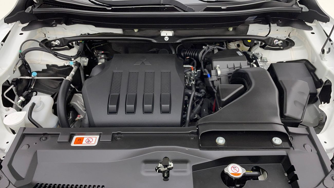 ميتسوبيشي إكلبس كروس GLS MIDLINE 1.5 | بدون دفعة مقدمة | اختبار القيادة في المنزل