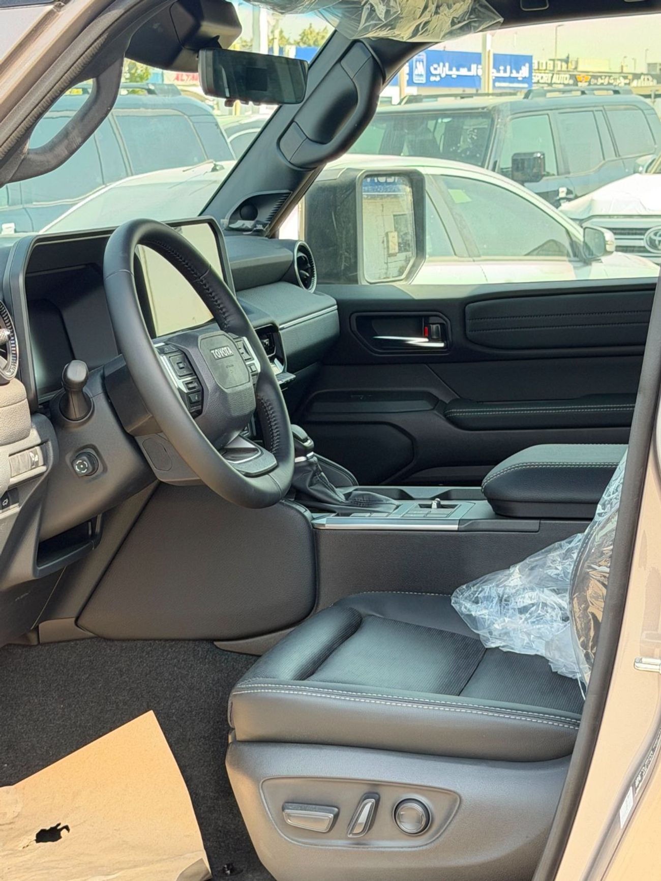 Toyota Prado VXR 7 SEATER FULL OPTION (EXPORT WEST AFRICA ONLY)