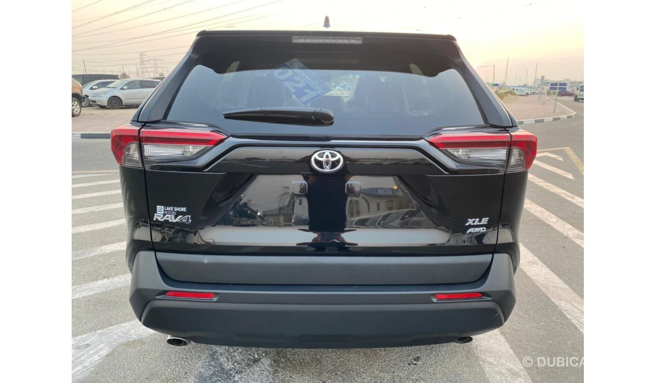 Toyota RAV4 2019 TOYOTA RAV 4 XLE AWD / FULL OPTION