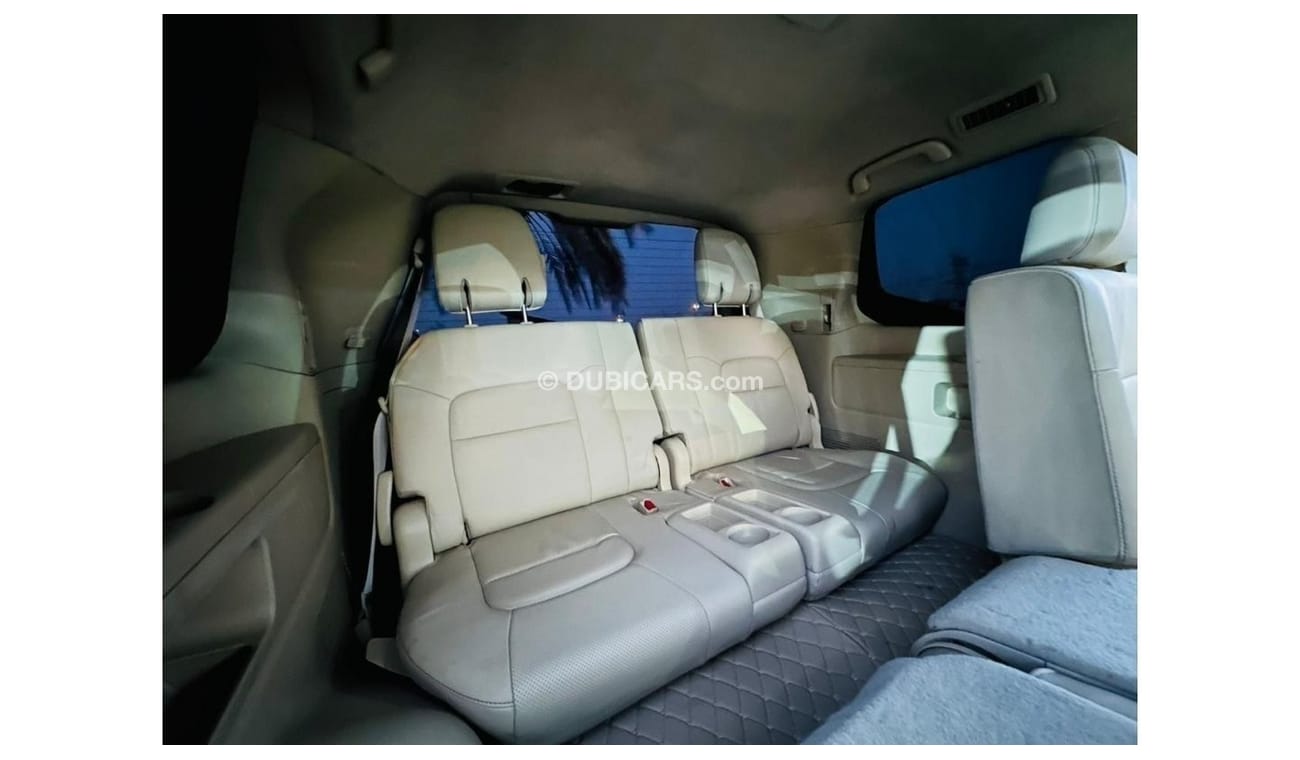 Toyota Land Cruiser VX SAHARA 2016 | RIGHT-HAND DRIVE | PUSH START | DIESEL 4.5L 7 SEATS | SUNROOF | REAR TV | BEST PRIC