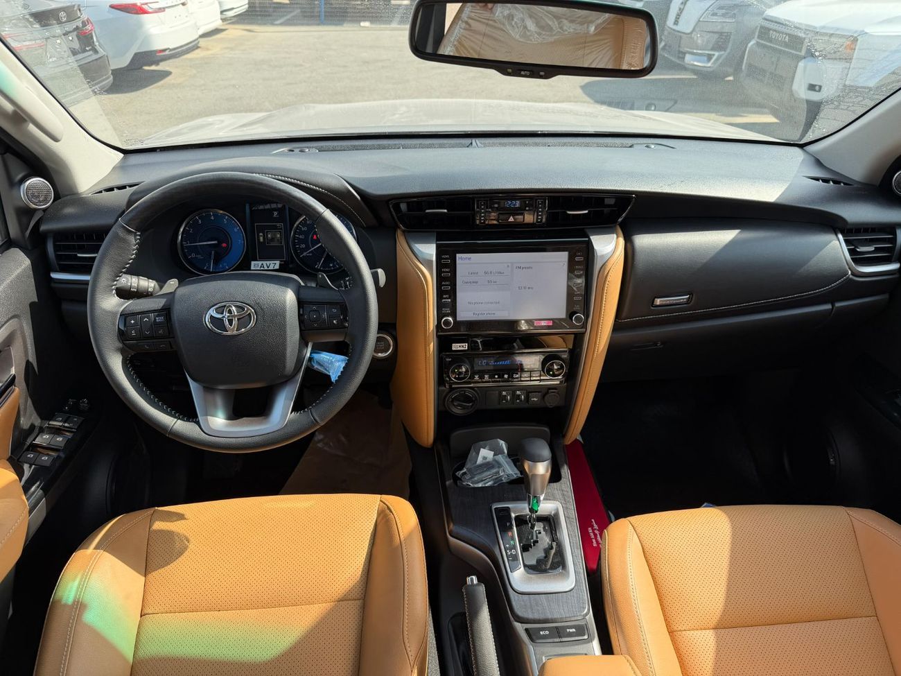 تويوتا فورتونر 4.0L VXR V6 PETROL AUTOMATIC TRANSMISSION