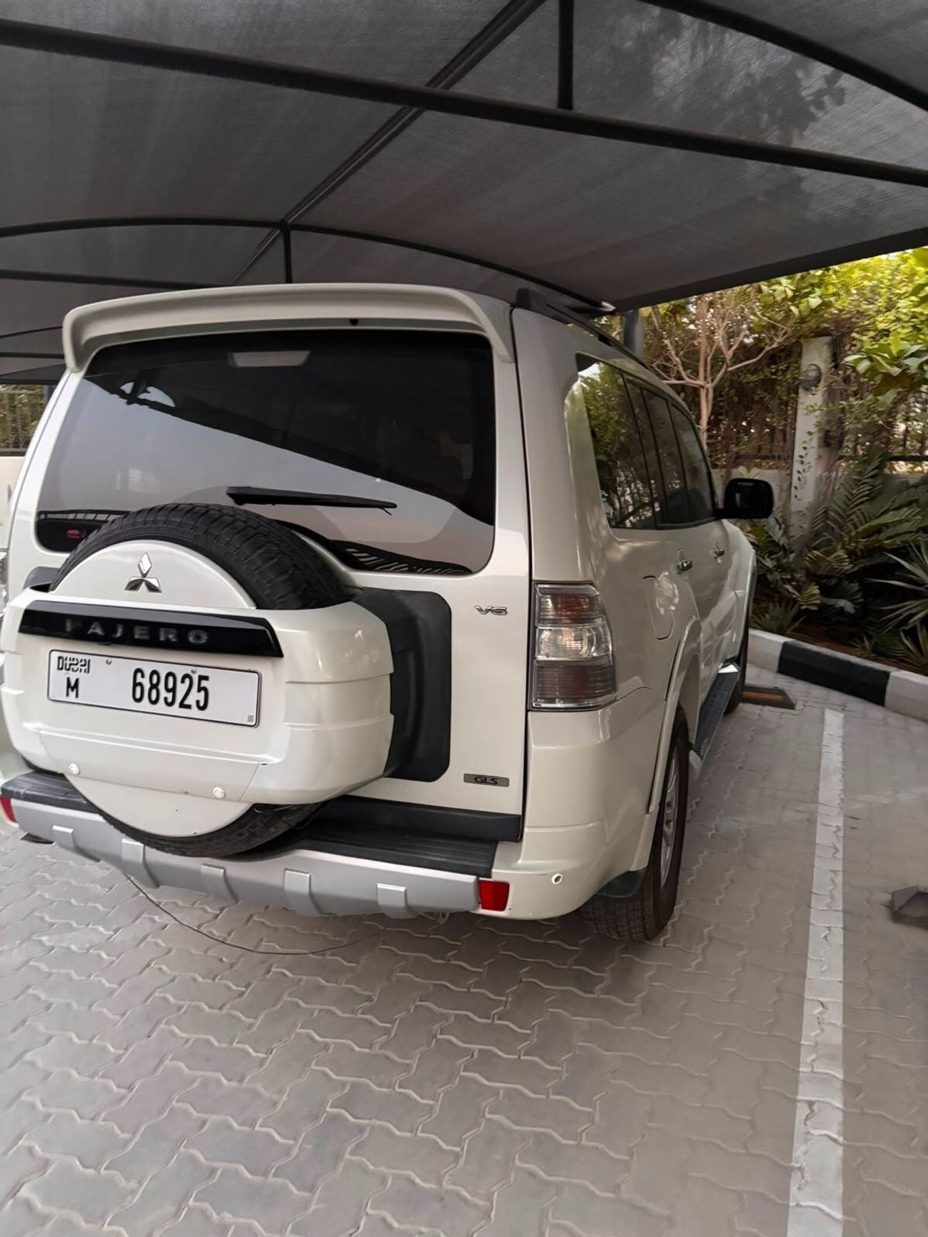 Mitsubishi Pajero GLS HIGHLINE