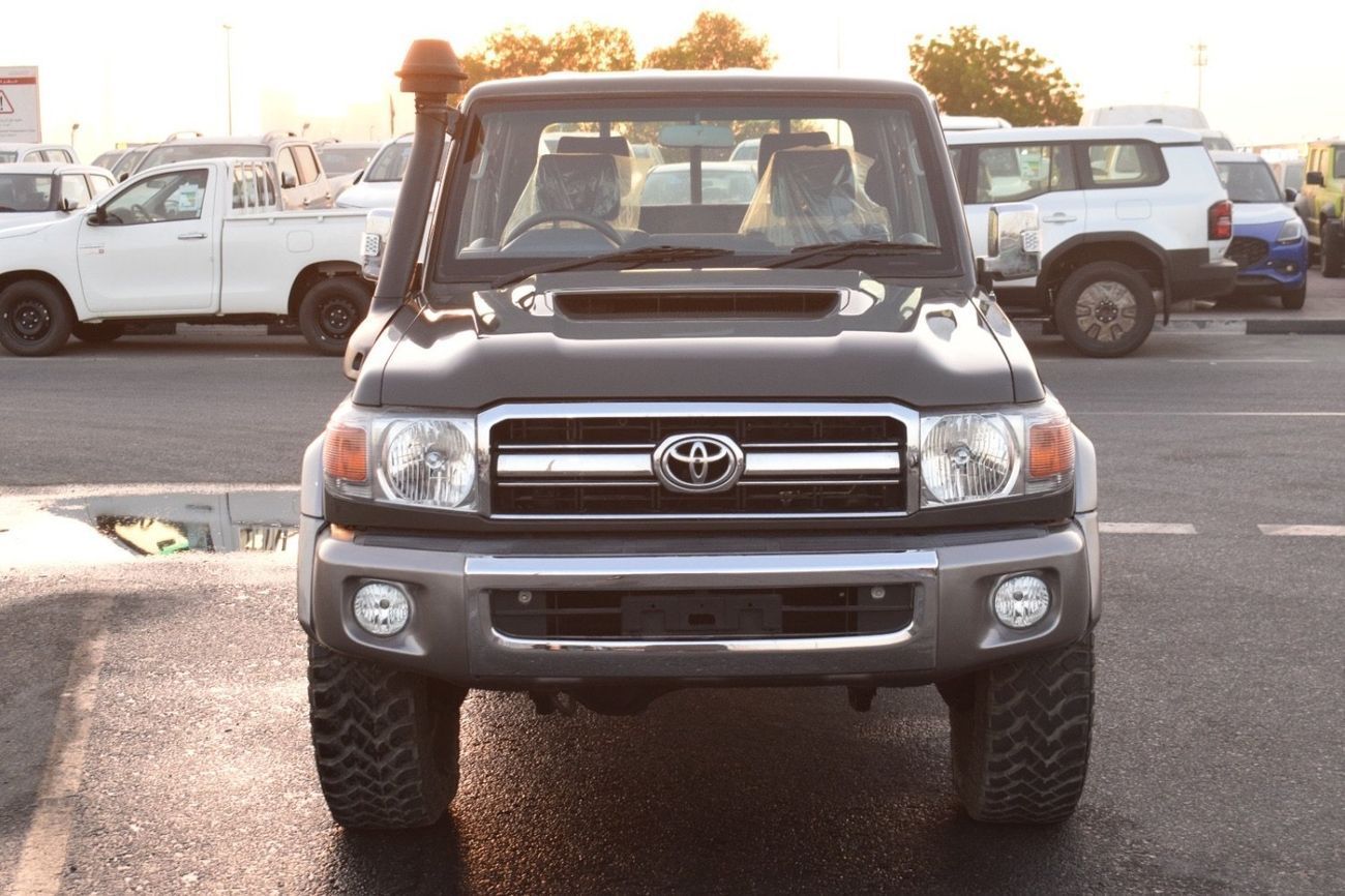 Toyota Land Cruiser Pick Up Double Cabin 4.5L