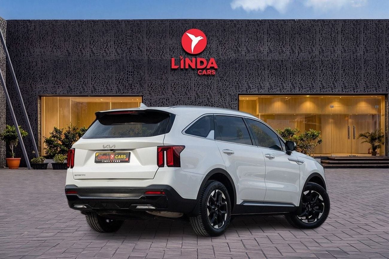 Kia Sorento 2.5L LX (RWD) Kia Sorento 2024 GCC under Agency Warranty for 1,484.00 AED monthly