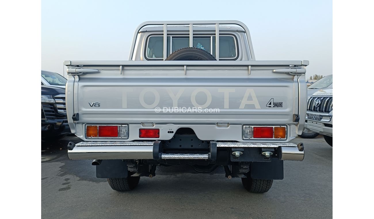 Toyota Land Cruiser Pick Up 4.5L V8 DIESEL FULL OPTION, M/T / DOUBLE CAB / DIFF LOCK (CODE # 7473)