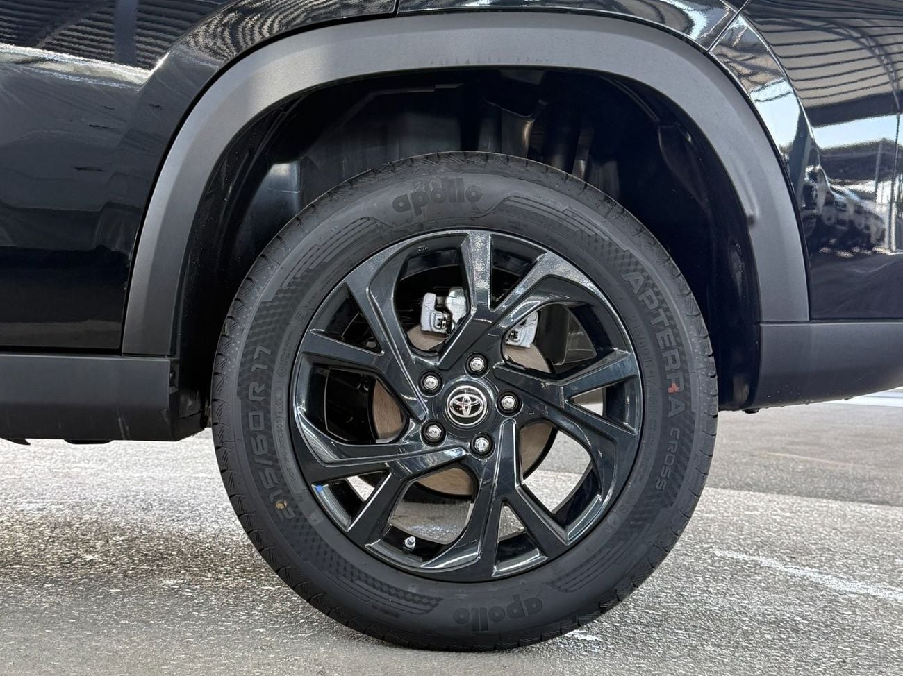 تويوتا أوربان كروزر URBAN CRUISER GLX 1.5 PANORAMA **EXPORT ONLY**التصدير فقط خارج الخليج***