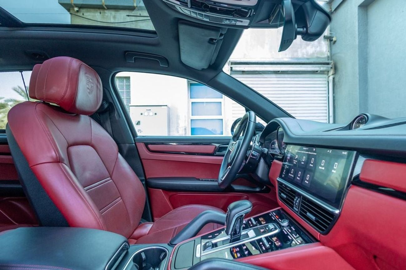 Porsche Cayenne S 2.9L (440 HP) Porsche Cayenne S 2019 GCC under Warranty with Flexible Down-Payment.